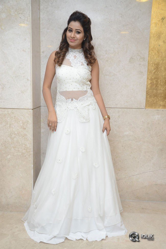 Manali-Rathod-Latest-Photos